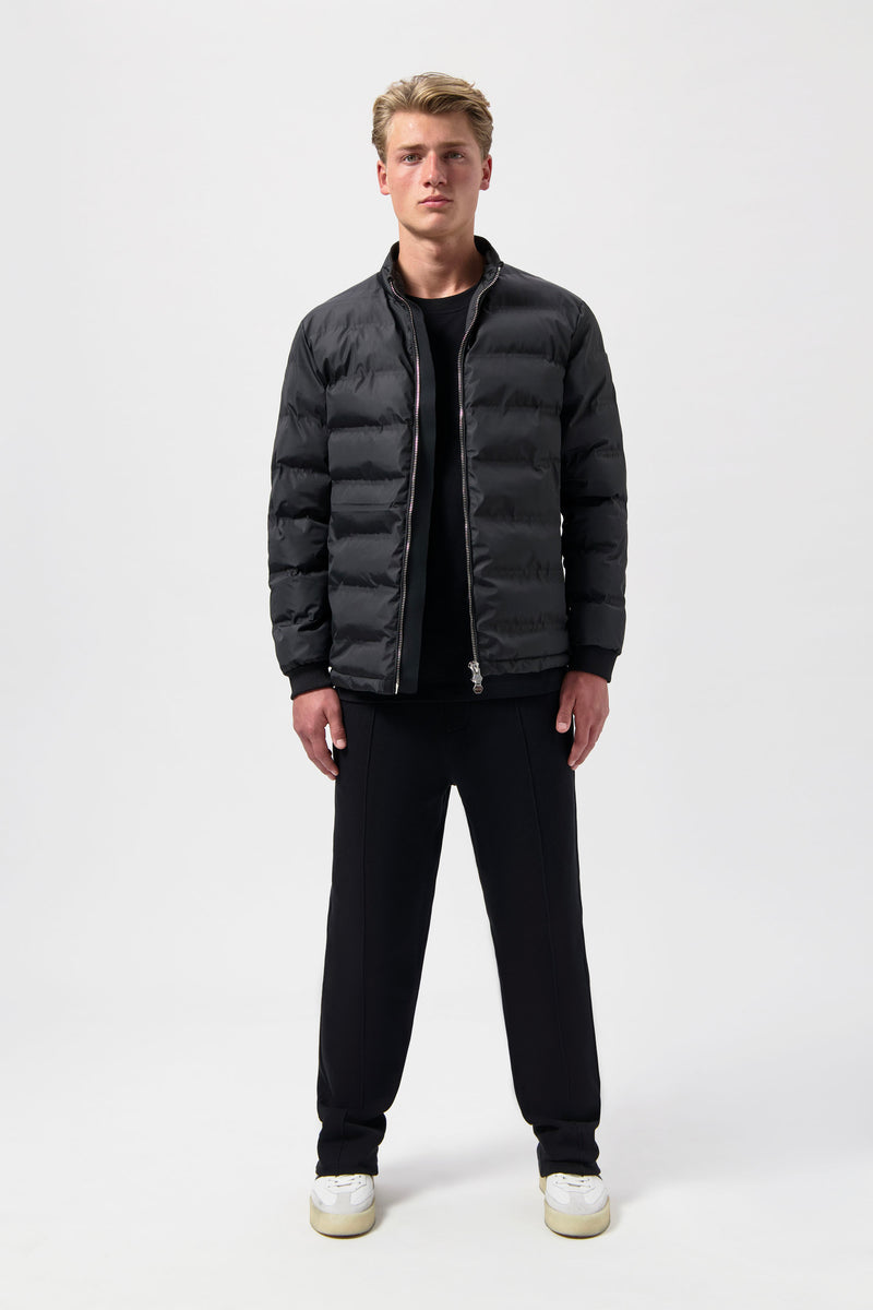 Q-Series Regular Fit Pufferjacke Jet Black