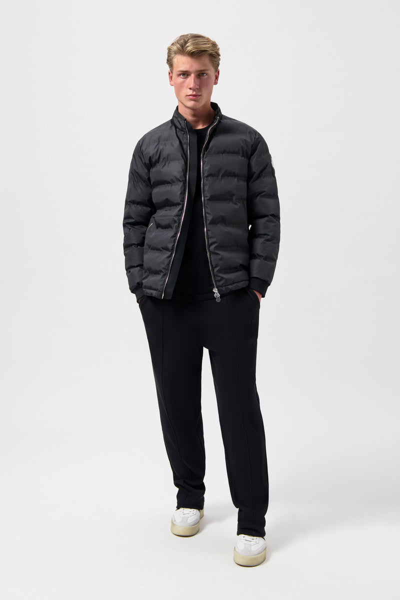 Q-Series Regular Fit Pufferjacke Jet Black