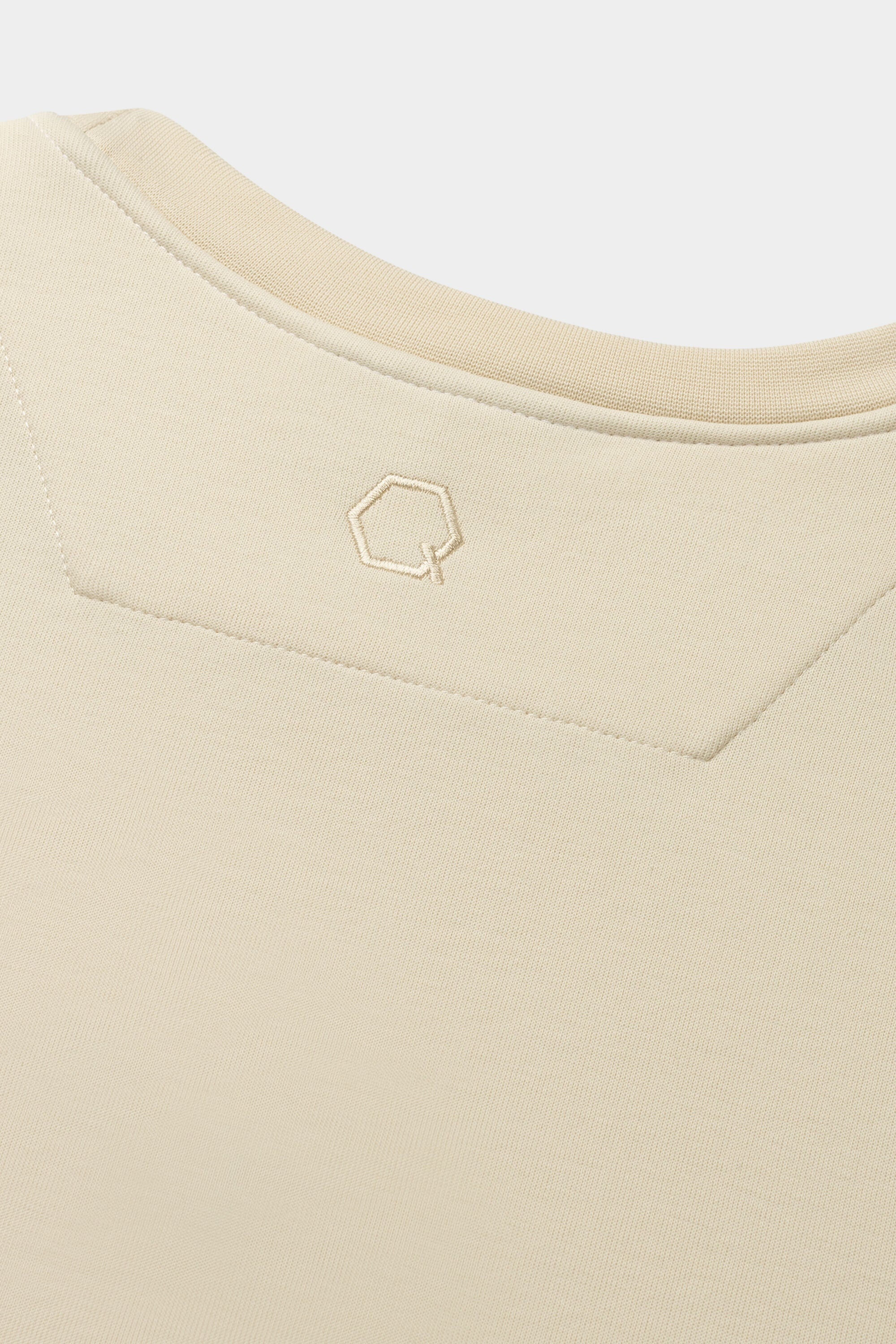 Q-Series White Swan